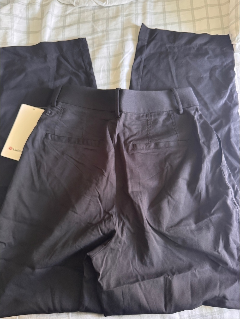 🆕🖤 Lululemon Pleat Front HR Trouser Regular - Black - Picture 9 of 9